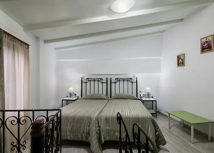 阿纳斯塔西娅公寓式酒店 干尼亞