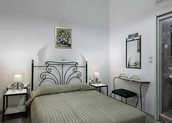 阿纳斯塔西娅公寓式酒店 *